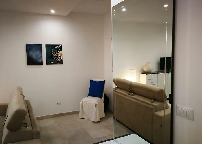 La Stanza Di Chaila Neapel